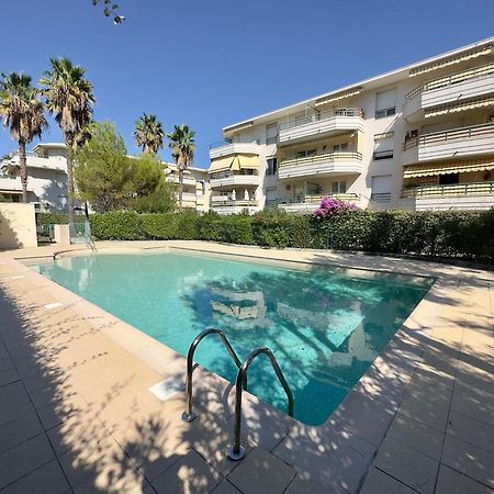 Regent Cote D'Azur Air-Conditioned, Pool, Garden & Parking Вільнев-Лубе Екстер'єр фото