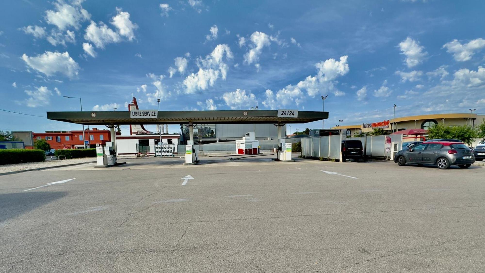 Regent Cote D'Azur Air-Conditioned, Pool, Garden & Parking Вільнев-Лубе Екстер'єр фото